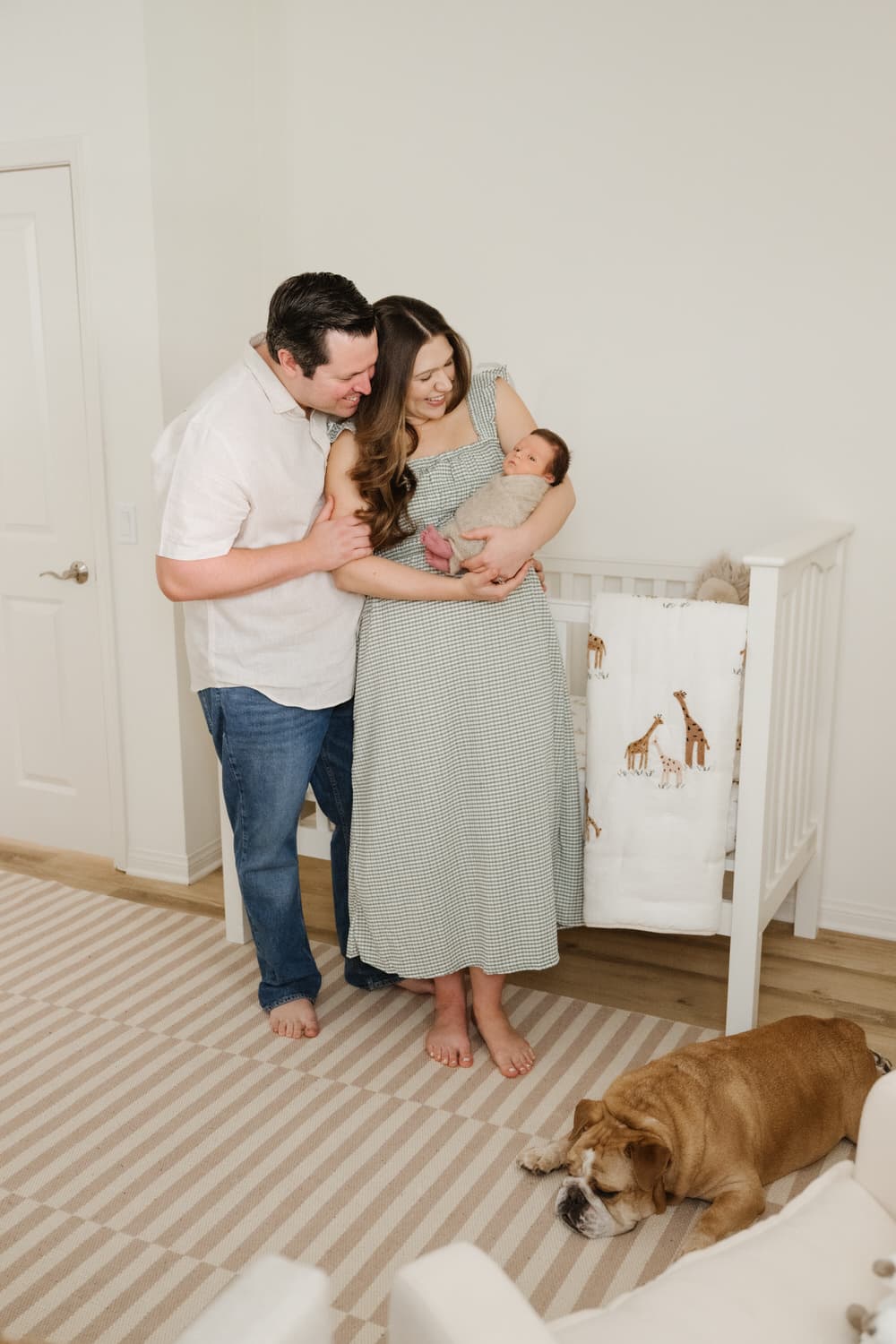 A newborn session at home